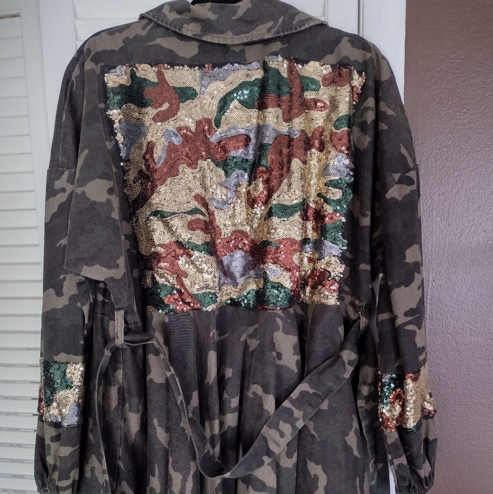 Camouflage & Sequins Jacket. - image 1